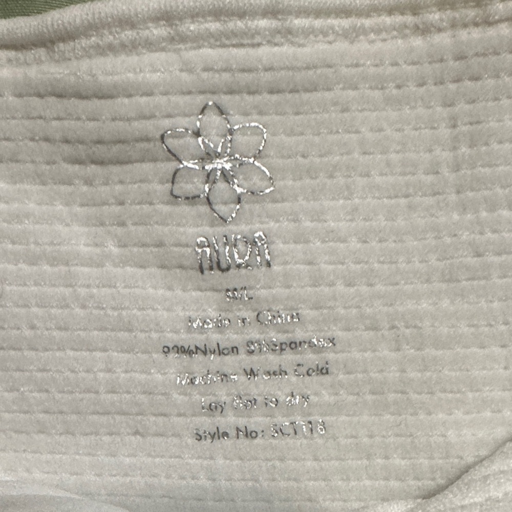Aura White Ribbed Crop Top - Picture 2 of 3